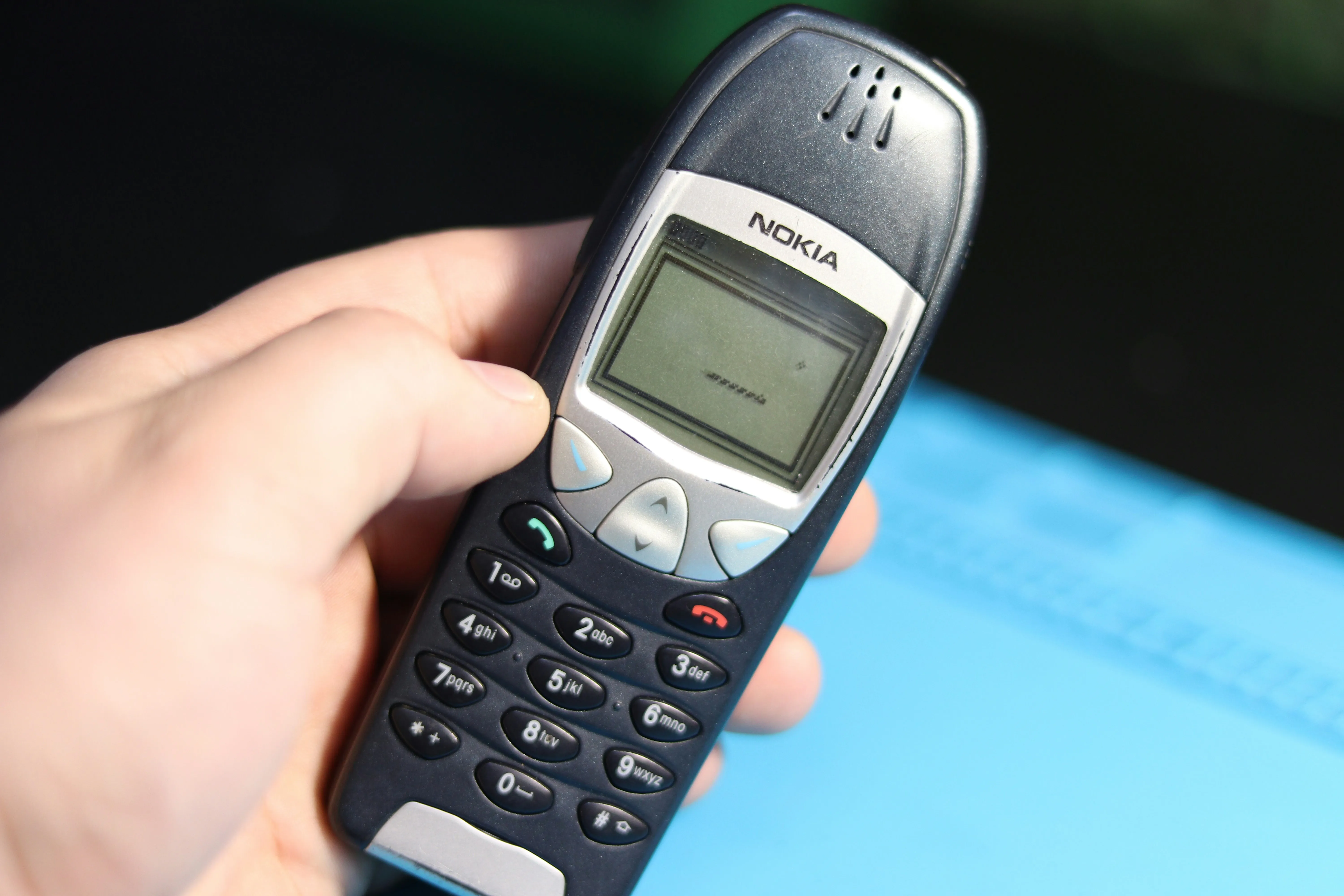 Old cell phone ready for an upgrade